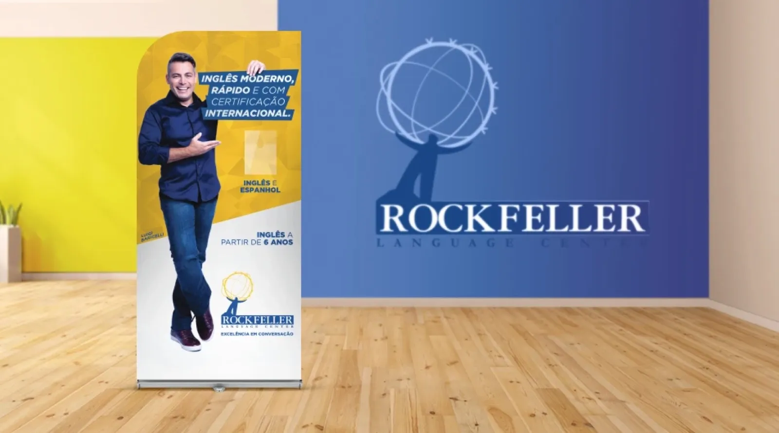 Banner na recepção da escola